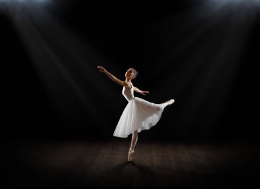 Balerin (içinde iç sürüm)