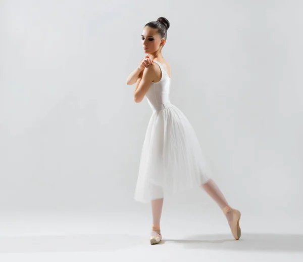 Ballerina (op grijs versie) — Stockfoto