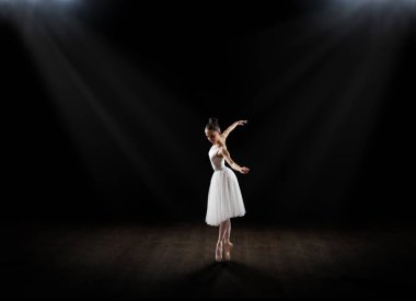 Balerin (tiyatro versiyonunda)