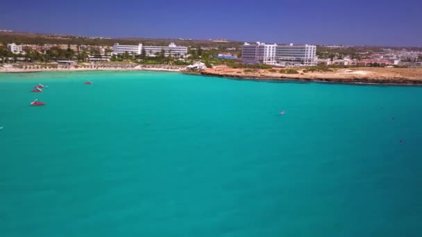 Nissi Playa Aya Napa Chipre Aérea — Vídeo de stock