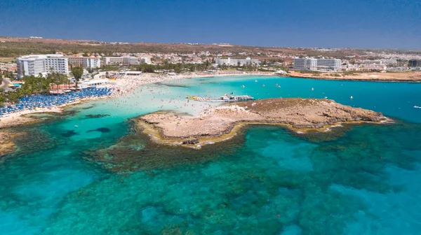 Nissi plajı Agia Napa Kıbrıs — Stok fotoğraf
