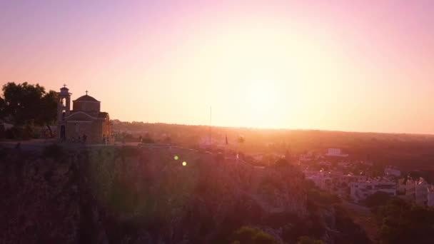 Ilya Kirche Protaras Zypern Antenne Bei Sonnenuntergang — Stockvideo