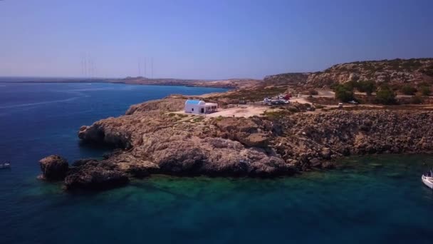 Cavo Greko Kilisesi Kıbrıs Havalimanı — Stok video