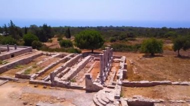 Apollo Hylates havadan 4k 'yi harabeye çevirdi