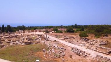 Apollo Hylates havadan 4k 'yi harabeye çevirdi