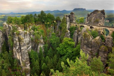 Almanya'da Bastei Köprüsü