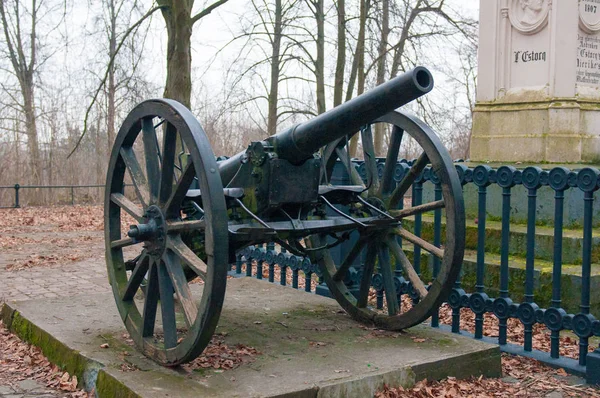 博物館の古い大砲 — ストック写真