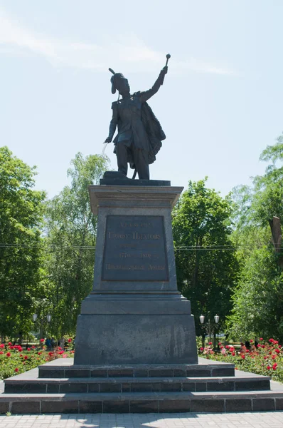 Monumento a Ataman Platov —  Fotos de Stock