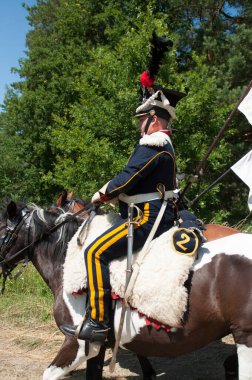 RUSSIA KALININGRAD, 30 Haziran 2019: Friedland Savaşı 'nın tarihi canlandırması, Napolyon Savaşları Kaliningrad bölgesi, Rusya.