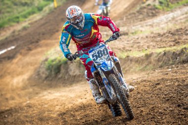 Gdansk, Polonya - 10 Eylül: biniciler üzerinde Lehçe Motocross Şampiyonası Polonya, Gdansk 10 Septemeber 2016