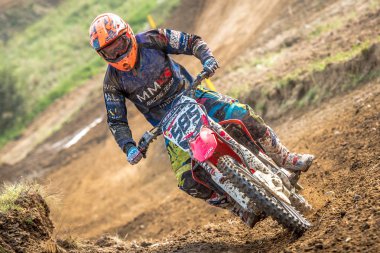 Gdansk, Polonya - 10 Eylül: biniciler üzerinde Lehçe Motocross Şampiyonası Polonya, Gdansk 10 Septemeber 2016