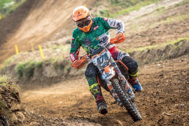 Gdansk, Polonya - 10 Eylül: biniciler üzerinde Lehçe Motocross Şampiyonası Polonya, Gdansk 10 Septemeber 2016