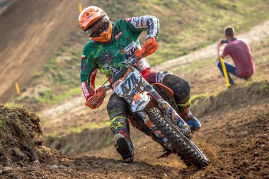 Gdansk, Polonya - 10 Eylül: biniciler üzerinde Lehçe Motocross Şampiyonası Polonya, Gdansk 10 Septemeber 2016