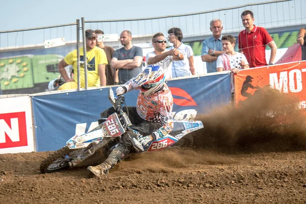 GDANSK, POLAND - SEPTEMBER 10 : riders on Polish Motocross Championship Poland, Gdansk 10 Septemeber 2016 — Stock Photo, Image