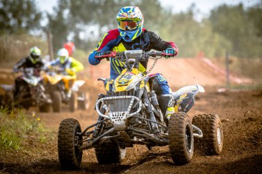 Chojna, Polonya - 25 Eylül: Polonyalı Batı Bölgesi Motocross Şampiyonası Polonya, Chojna 25 Eylül 2016 tanımsız rider