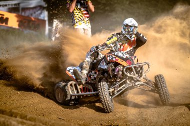 Chojna, Polonya - 25 Eylül: Polonyalı Batı Bölgesi Motocross Şampiyonası Polonya, Chojna 25 Eylül 2016 tanımsız rider