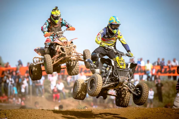 CHOJNA, POLAND - SEPTEMBER 25 : undefined rider on Polish West Zone Motocross Championship Poland, Chojna 25 September 2016 — Stock Photo, Image