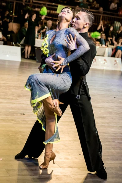 Ruda Slaska, Polonya - 11 Şubat 2017 - Lehçe Ruda Slaska Latin dansında şampiyonluk