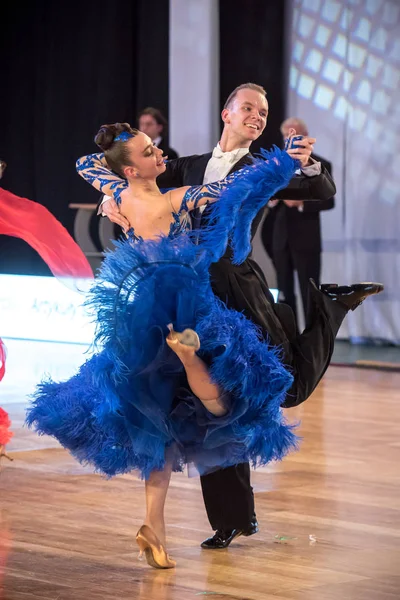 Krakow, Polonya - 11 Aralık 2016 - Wieczysty dans yarışması. Bölgesel dans turnuva Krakow