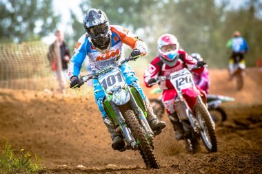 Chojna, Polonya - 25 Eylül: Polonyalı Batı Bölgesi Motocross Şampiyonası Polonya, Chojna 25 Eylül 2016 tanımsız rider