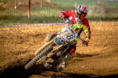 Chojna, Polonya - 25 Eylül: Polonyalı Batı Bölgesi Motocross Şampiyonası Polonya, Chojna 25 Eylül 2016 tanımsız rider