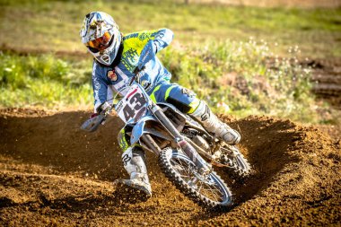 Chojna, Polonya - 25 Eylül: Polonyalı Batı Bölgesi Motocross Şampiyonası Polonya, Chojna 25 Eylül 2016 tanımsız rider