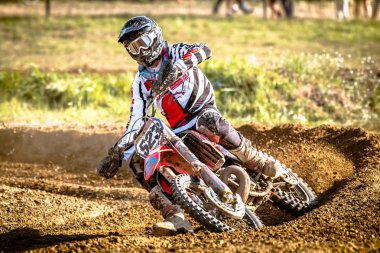 Chojna, Polonya - 25 Eylül: Polonyalı Batı Bölgesi Motocross Şampiyonası Polonya, Chojna 25 Eylül 2016 tanımsız rider