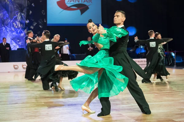 Elblag, Polen - 13 oktober 2017 - Baltic Cup danstävling. Internationell Dans turnering i Elblag — Stockfoto