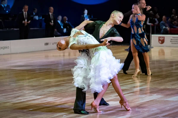 Elblag, Polônia - 13 de outubro de 2017 - Baltic Cup Dance Competition. Torneio de dança internacional em Elblag — Fotografia de Stock