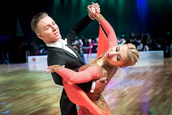 Elblag, Polônia - 14 de outubro de 2017 - Baltic Cup Dance Competition. Torneio de dança internacional em Elblag — Fotografia de Stock