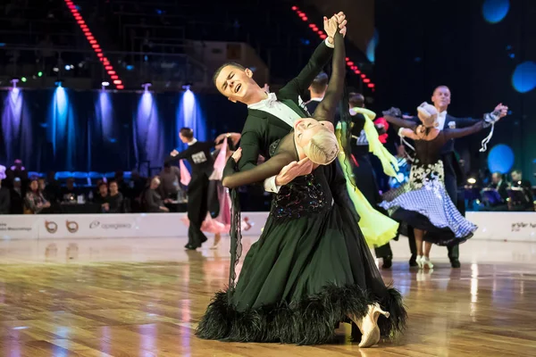 Elblag, Polônia - 14 de outubro de 2017 - Baltic Cup Dance Competition. Torneio de dança internacional em Elblag — Fotografia de Stock