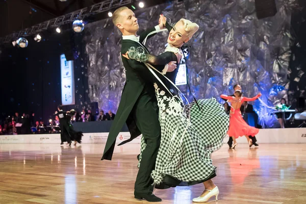 Эльбрус, Польша - 14 октября 2017 - Baltic Cup Dance Competition. Международный танцевальный турнир в Элблаге — стоковое фото