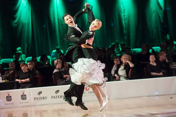 Elblag, Polonya - 14 Ekim 2017 - Baltık Kupası dans yarışması. Elblag turnuvada uluslararası dans — Stok fotoğraf