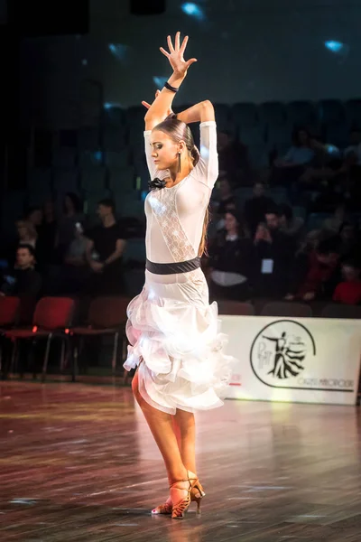 Krakow, Polen - 09 December 2017 - Wieczysty Cup danstävling. Nationella Ballroom Dance turnering Wieczysty Cup i Krakow — Stockfoto