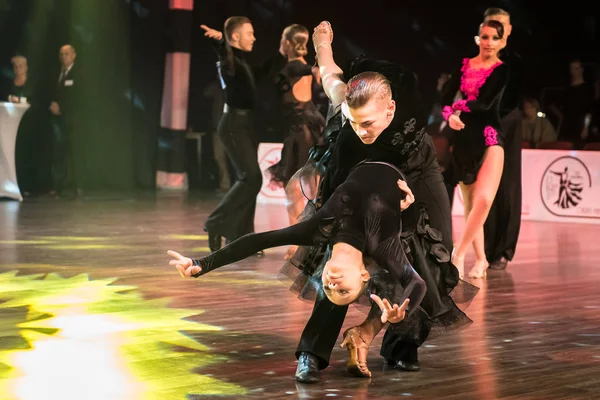 Krakow, Poland - December 09, 2017 - Wieczysty Cup Dance Competition. National Ballroom Dance Tournament Wieczysty Cup in Krakow — Stock Photo, Image