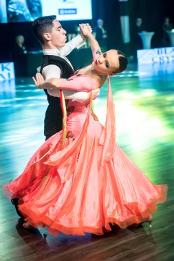 Krakow, Polonya - 09 Aralık 2017 - Wieczysty Kupası dans yarışması. Ulusal balo salonu dans turnuva Wieczysty Kupası Krakow