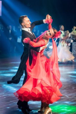 Krakow, Polonya - 09 Aralık 2017 - Wieczysty Kupası dans yarışması. Ulusal balo salonu dans turnuva Wieczysty Kupası Krakow