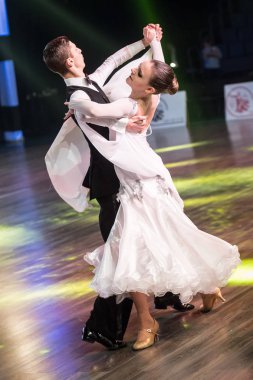 Krakow, Polonya - 09 Aralık 2017 - Wieczysty Kupası dans yarışması. Ulusal balo salonu dans turnuva Wieczysty Kupası Krakow