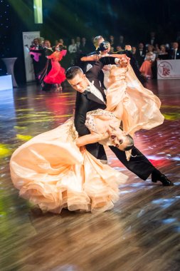 Krakow, Polonya - 09 Aralık 2017 - Wieczysty Kupası dans yarışması. Ulusal balo salonu dans turnuva Wieczysty Kupası Krakow