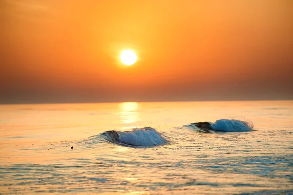 海上日出或日落时 — 图库照片