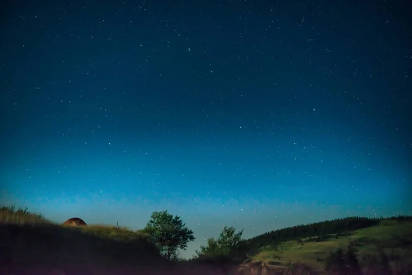 Dark Blue Night Sky Mountains Tree Stars — Stock Photo, Image