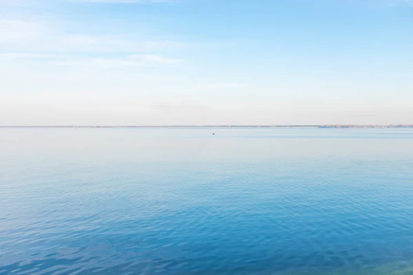 Calm Landscape Sea Water Fisher Man Boat Coast Horizon — Stock Photo, Image