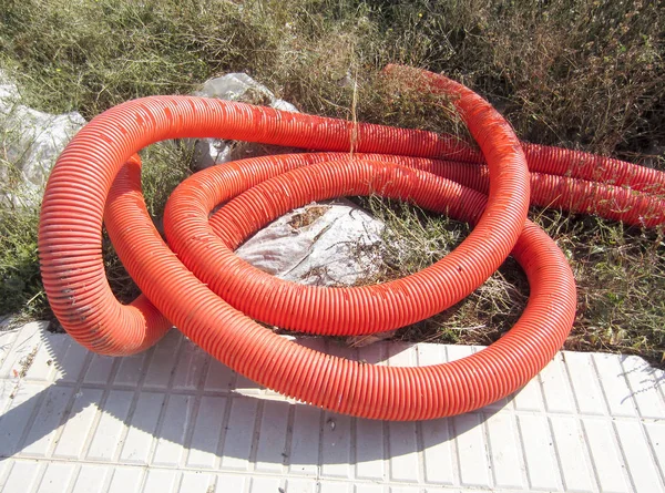 Oranžová plastová potrubí — Stock fotografie