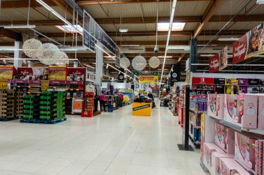 Carrefour Hypermarket Orihuela