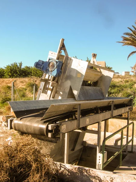 Μηχανή καθαρισμού aquaduct — Φωτογραφία Αρχείου