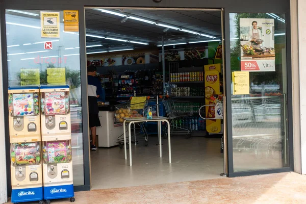 Higienizar as mãos na entrada — Fotografia de Stock