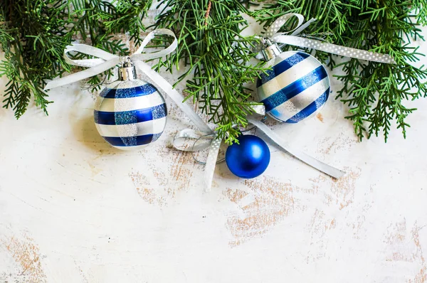 Moldura de Natal com árvore de Natal e decoração — Fotografia de Stock