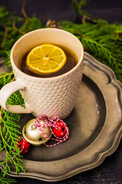 Taza de té con limón — Foto de Stock