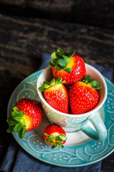 Organic fruit dessert — Stock Photo, Image
