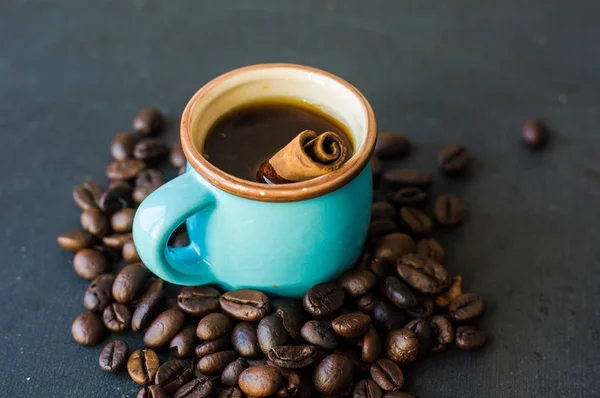 Taza de café y frijoles —  Fotos de Stock